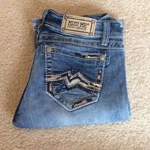 Like New Miss Me Bootcut Jeans